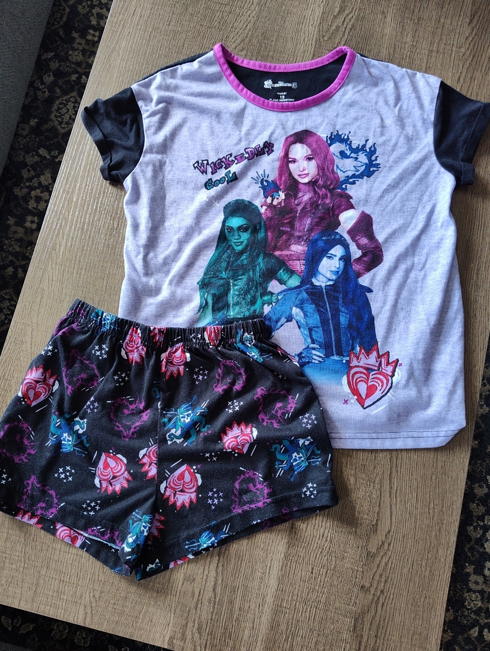 Girls Disney Descendants Short Pajama Set, Sz 12